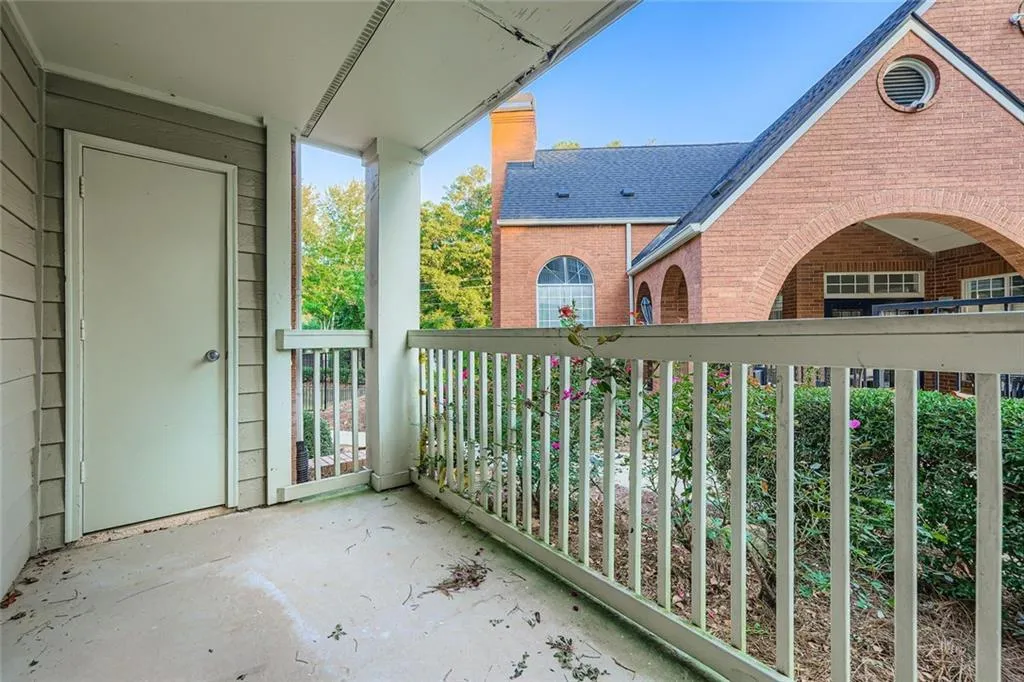 4100 Chastain Park Court Ne, Atlanta, Georgia 30342, 1 Bedroom Bedrooms, ,1 BathroomBathrooms,Residential,For Sale,4100 Chastain Park Court Ne,7651283