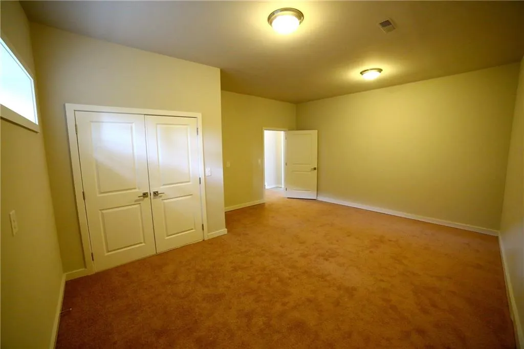 841 Canterbury Overlook, Atlanta, Georgia 30324, 3 Bedrooms Bedrooms, ,2 BathroomsBathrooms,Residential,Sold,841 Canterbury Overlook,6052853