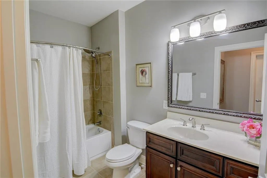 901 Abernathy Road Unit 4290, Atlanta, Georgia 30328, 2 Bedrooms Bedrooms, ,2 BathroomsBathrooms,Residential,Sold,901 Abernathy Road Unit 4290,6858268