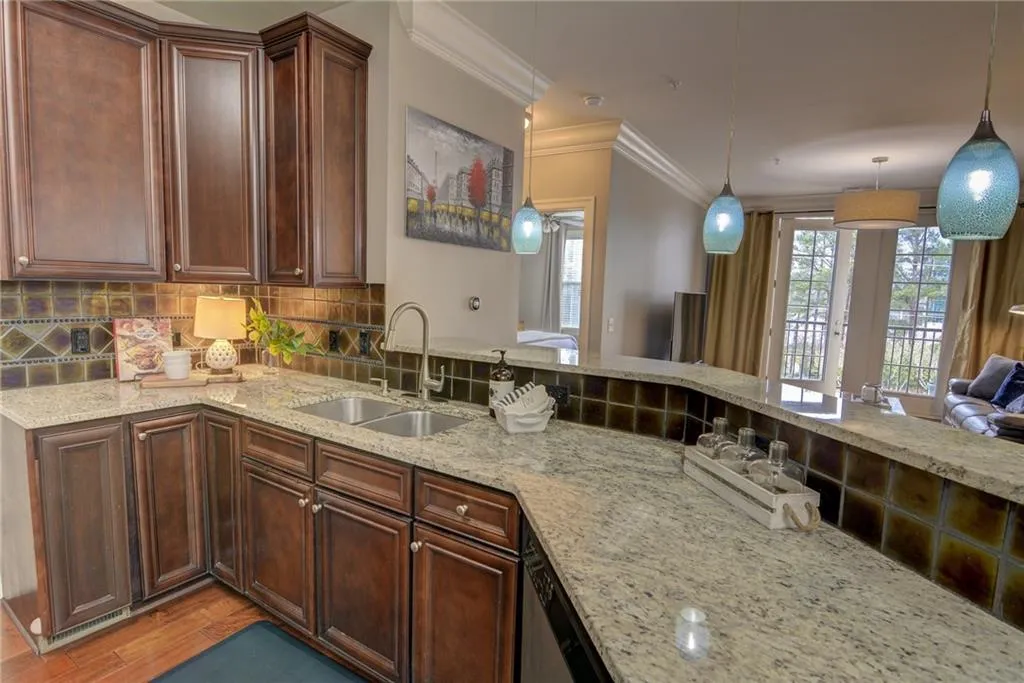 901 Abernathy Road Unit 4290, Atlanta, Georgia 30328, 2 Bedrooms Bedrooms, ,2 BathroomsBathrooms,Residential,Sold,901 Abernathy Road Unit 4290,6858268