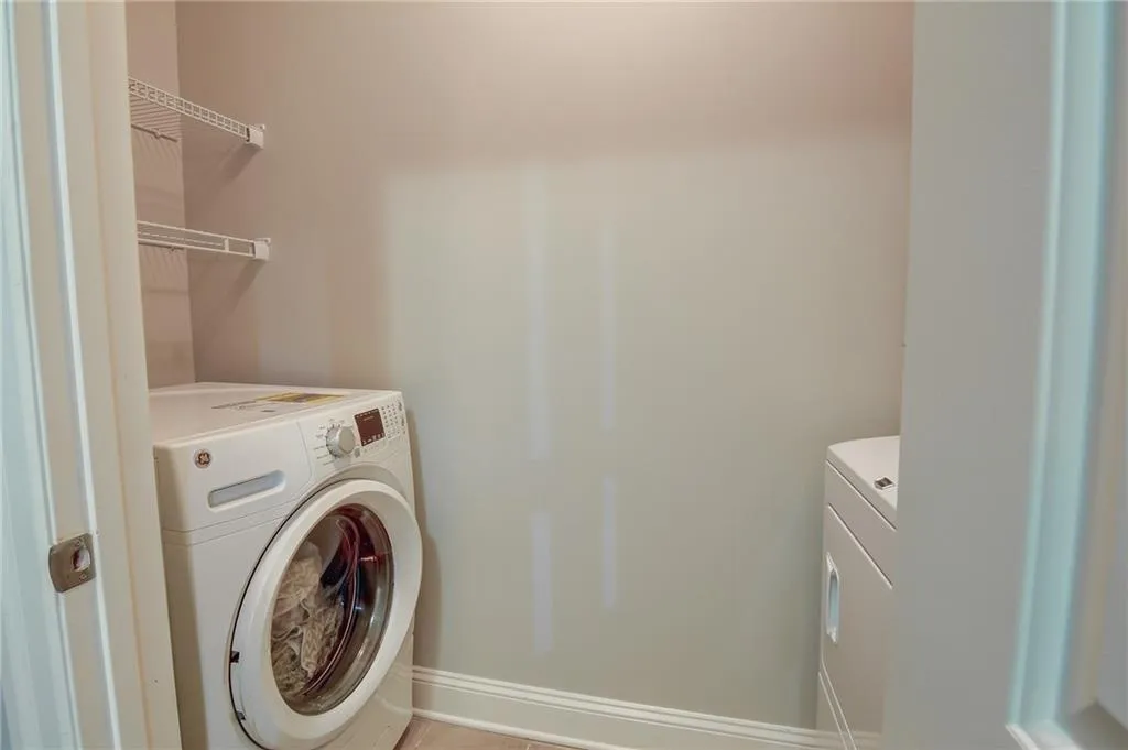 901 Abernathy Road Unit 4290, Atlanta, Georgia 30328, 2 Bedrooms Bedrooms, ,2 BathroomsBathrooms,Residential,Sold,901 Abernathy Road Unit 4290,6858268