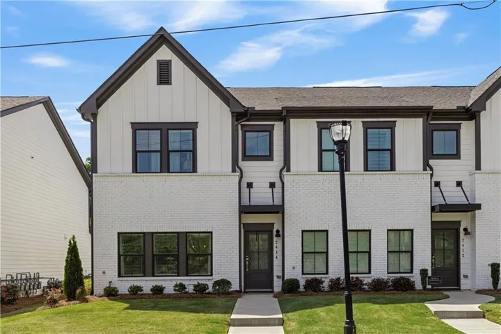 2414 Lakeshore Lane Se, Atlanta, Georgia 30316