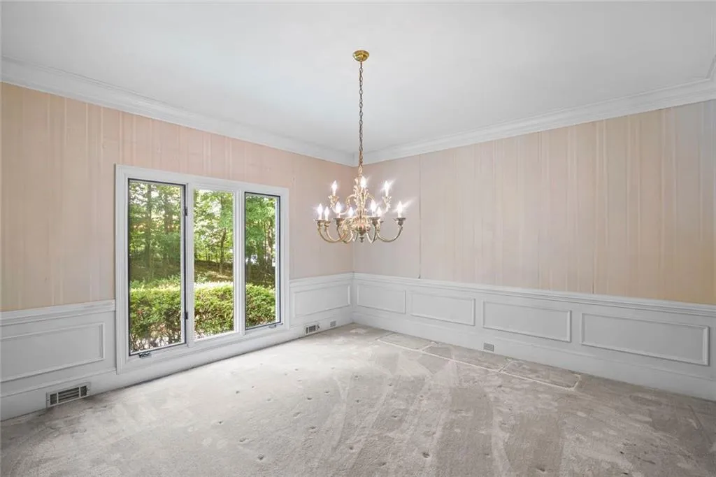 1440 Northwold Drive, Atlanta, Georgia 30350, 6 Bedrooms Bedrooms, ,4 BathroomsBathrooms,Residential,Sold,1440 Northwold Drive,7570272