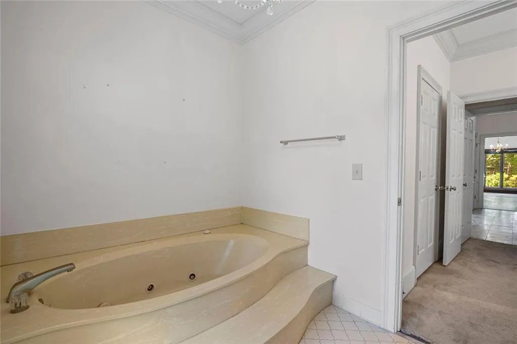 1440 Northwold Drive, Atlanta, Georgia 30350, 6 Bedrooms Bedrooms, ,4 BathroomsBathrooms,Residential,Sold,1440 Northwold Drive,7570272