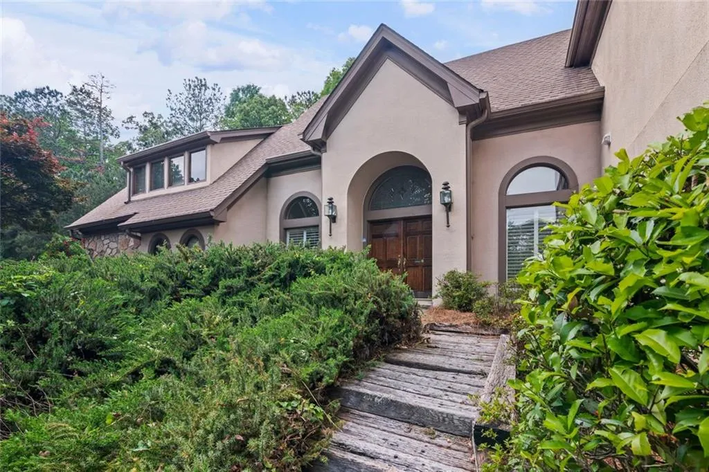 1440 Northwold Drive, Atlanta, Georgia 30350, 6 Bedrooms Bedrooms, ,4 BathroomsBathrooms,Residential,Sold,1440 Northwold Drive,7570272