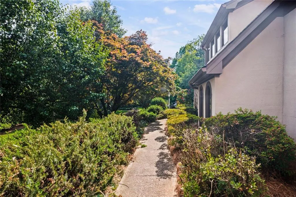 1440 Northwold Drive, Atlanta, Georgia 30350, 6 Bedrooms Bedrooms, ,4 BathroomsBathrooms,Residential,Sold,1440 Northwold Drive,7570272