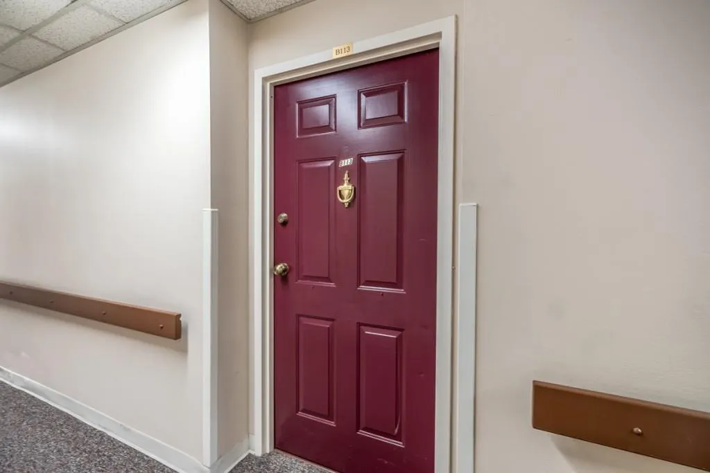 300 Johnson Ferry Road Ne Unit B113, Atlanta, Georgia 30328, 2 Bedrooms Bedrooms, ,2 BathroomsBathrooms,Residential,Sold,300 Johnson Ferry Road Ne Unit B113,5883543