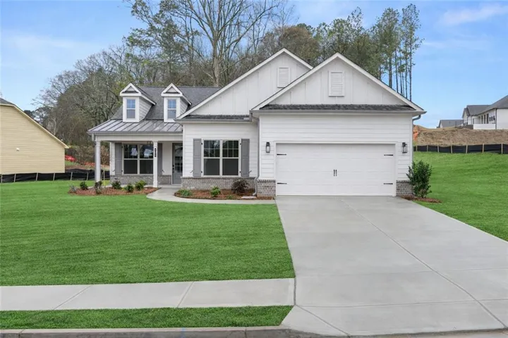 648 Highgrove Circle, Canton, Georgia 30115