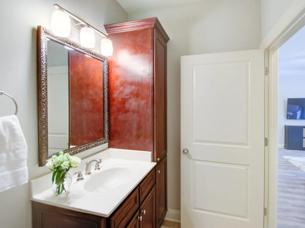 901 Abernathy Road Unit 2160, Sandy Springs, Georgia 30328, 2 Bedrooms Bedrooms, ,2 BathroomsBathrooms,Residential,Sold,901 Abernathy Road Unit 2160,6513721