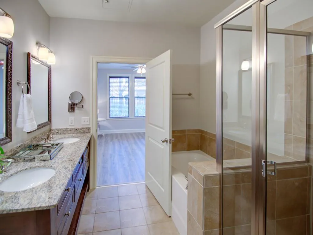 901 Abernathy Road Unit 2160, Sandy Springs, Georgia 30328, 2 Bedrooms Bedrooms, ,2 BathroomsBathrooms,Residential,Sold,901 Abernathy Road Unit 2160,6513721