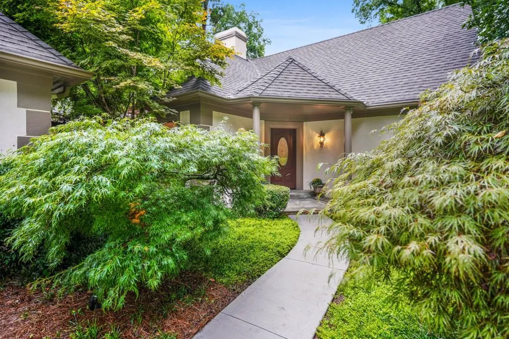 229 N Mill Road, Atlanta, Georgia 30328, 3 Bedrooms Bedrooms, ,3 BathroomsBathrooms,Residential,Sold,229 N Mill Road,7105297