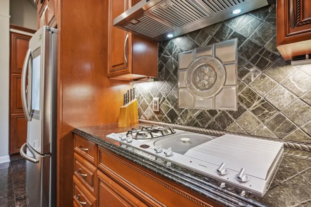 229 N Mill Road, Atlanta, Georgia 30328, 3 Bedrooms Bedrooms, ,3 BathroomsBathrooms,Residential,Sold,229 N Mill Road,7105297