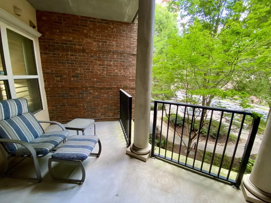 200 River Vista Drive Unit 311, Atlanta, Georgia 30339, 2 Bedrooms Bedrooms, ,2 BathroomsBathrooms,Residential,Sold,200 River Vista Drive Unit 311,6929177