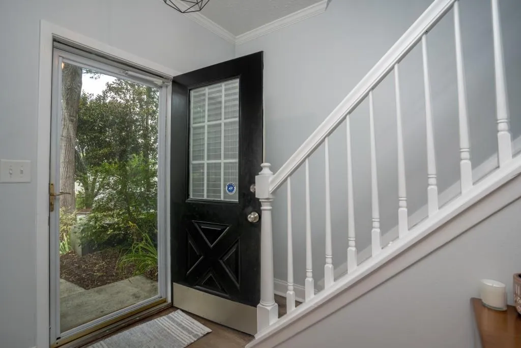 906 Wedgewood Way, Sandy Springs, Georgia 30350, 2 Bedrooms Bedrooms, ,2 BathroomsBathrooms,Residential,Sold,906 Wedgewood Way,7076295