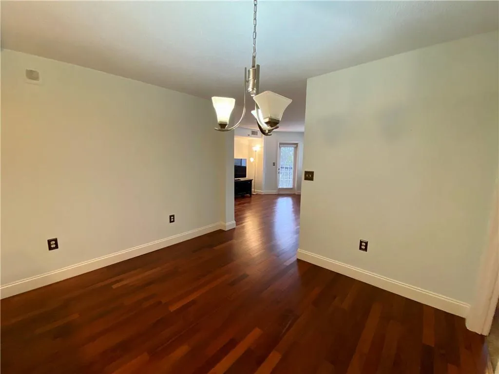 795 Hammond Drive Unit 413, Atlanta, Georgia 30328, 2 Bedrooms Bedrooms, ,2 BathroomsBathrooms,Residential,Sold,795 Hammond Drive Unit 413,6987417