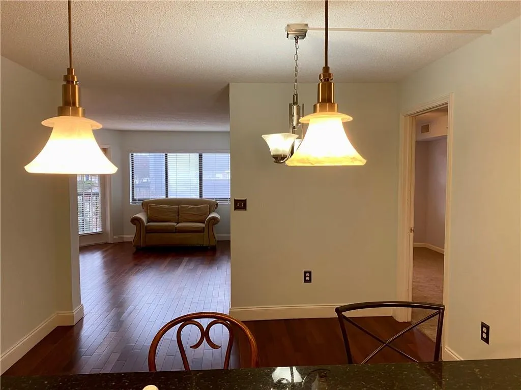 795 Hammond Drive Unit 413, Atlanta, Georgia 30328, 2 Bedrooms Bedrooms, ,2 BathroomsBathrooms,Residential,Sold,795 Hammond Drive Unit 413,6987417