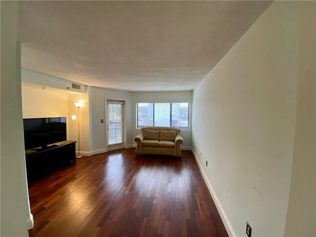 795 Hammond Drive Unit 413, Atlanta, Georgia 30328, 2 Bedrooms Bedrooms, ,2 BathroomsBathrooms,Residential,Sold,795 Hammond Drive Unit 413,6987417