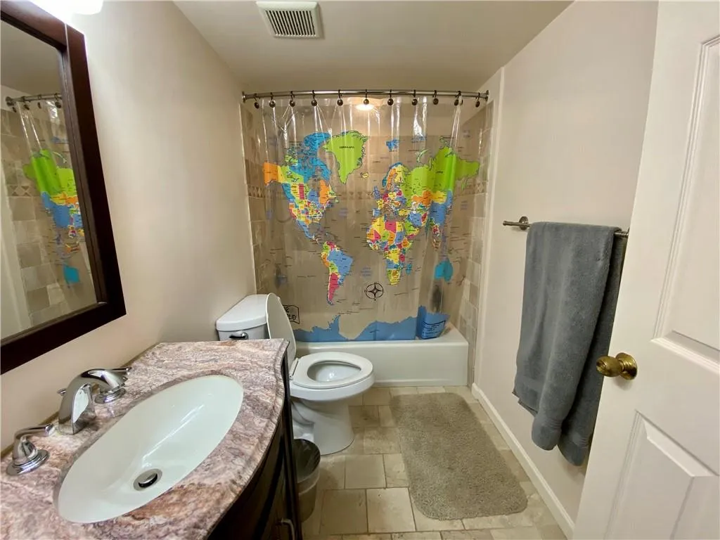 795 Hammond Drive Unit 413, Atlanta, Georgia 30328, 2 Bedrooms Bedrooms, ,2 BathroomsBathrooms,Residential,Sold,795 Hammond Drive Unit 413,6987417