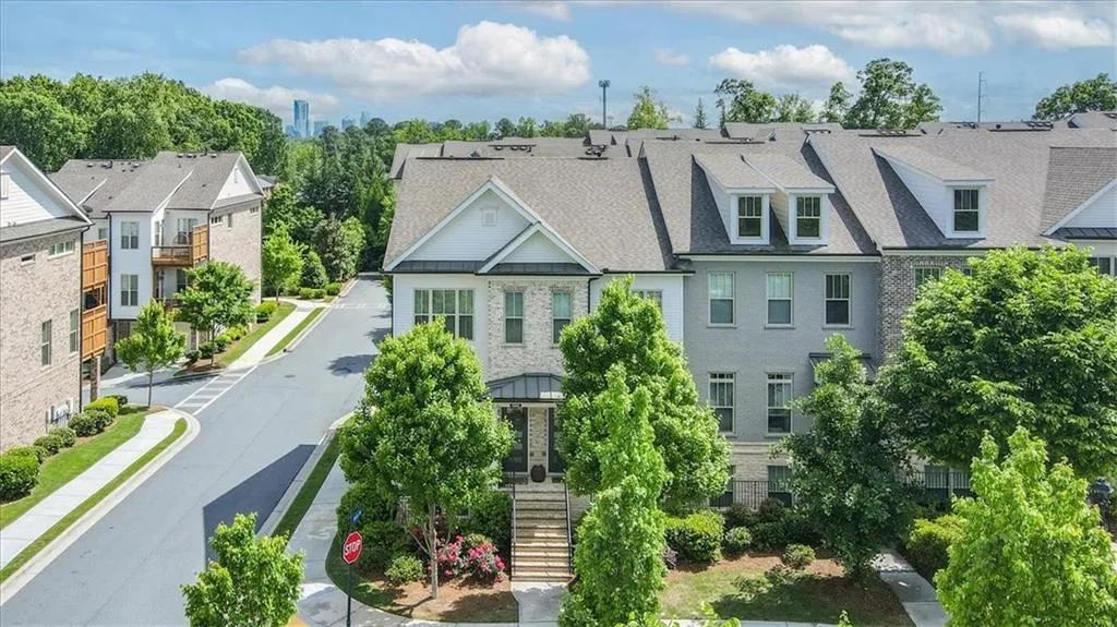 4305 Parkside Place, Atlanta, Georgia 30342, 2 Bedrooms Bedrooms, ,2 BathroomsBathrooms,Residential,Sold,4305 Parkside Place,7378364