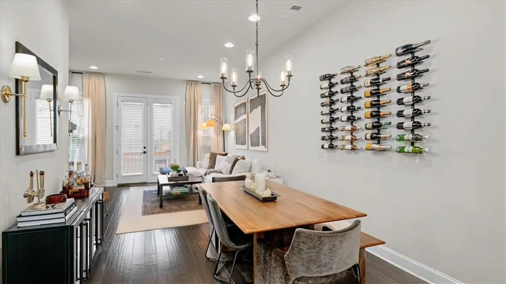 4305 Parkside Place, Atlanta, Georgia 30342, 2 Bedrooms Bedrooms, ,2 BathroomsBathrooms,Residential,Sold,4305 Parkside Place,7378364