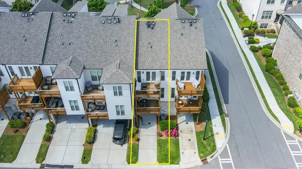 4305 Parkside Place, Atlanta, Georgia 30342, 2 Bedrooms Bedrooms, ,2 BathroomsBathrooms,Residential,Sold,4305 Parkside Place,7378364