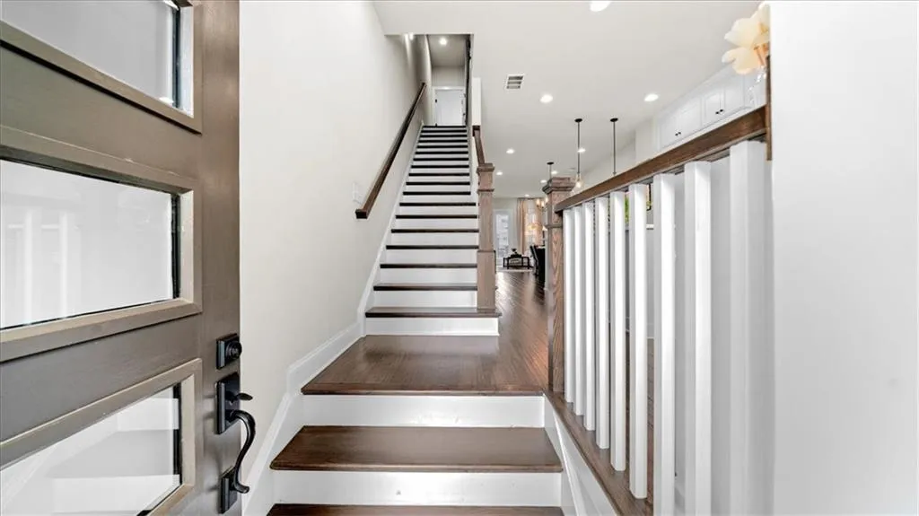 4305 Parkside Place, Atlanta, Georgia 30342, 2 Bedrooms Bedrooms, ,2 BathroomsBathrooms,Residential,Sold,4305 Parkside Place,7378364