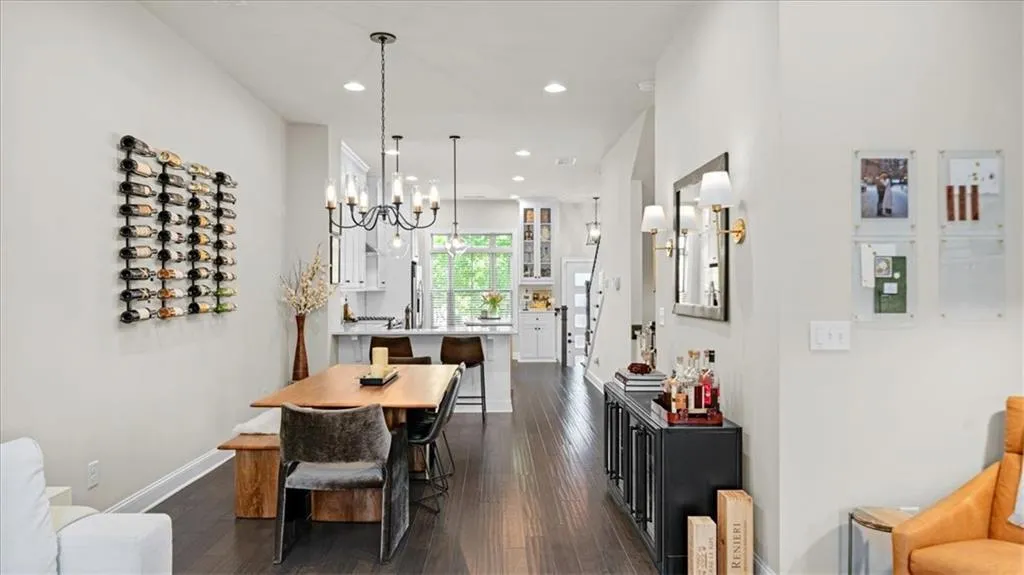 4305 Parkside Place, Atlanta, Georgia 30342, 2 Bedrooms Bedrooms, ,2 BathroomsBathrooms,Residential,Sold,4305 Parkside Place,7378364