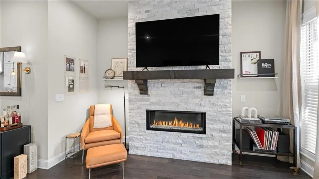 4305 Parkside Place, Atlanta, Georgia 30342, 2 Bedrooms Bedrooms, ,2 BathroomsBathrooms,Residential,Sold,4305 Parkside Place,7378364