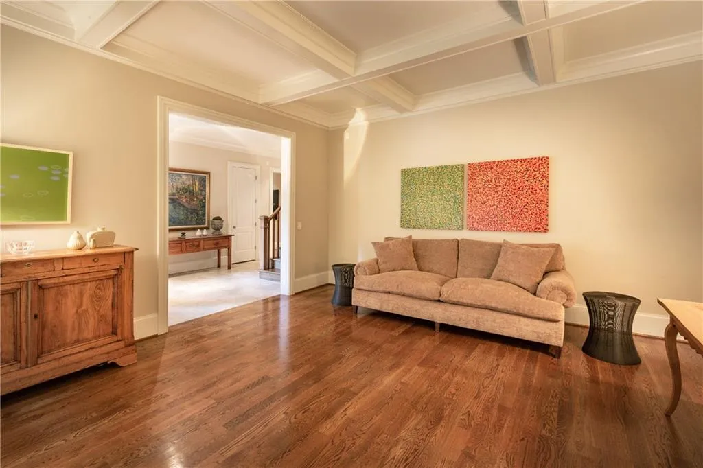 4641 Dudley Lane, Sandy Springs, Georgia 30327, 5 Bedrooms Bedrooms, ,4 BathroomsBathrooms,Residential,Sold,4641 Dudley Lane,7106830