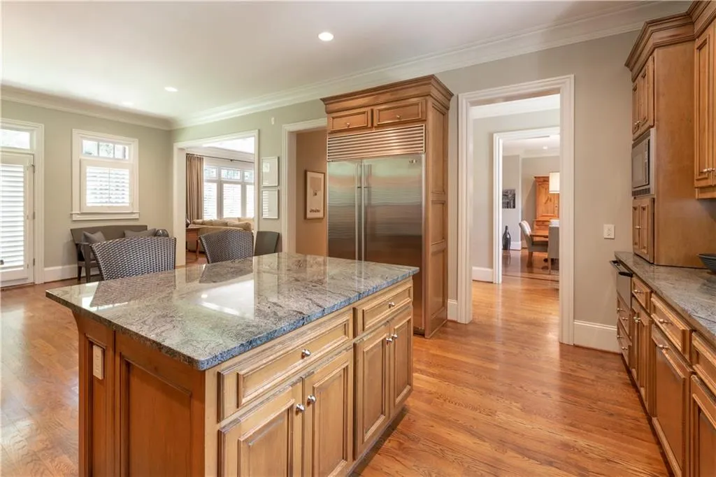 4641 Dudley Lane, Sandy Springs, Georgia 30327, 5 Bedrooms Bedrooms, ,4 BathroomsBathrooms,Residential,Sold,4641 Dudley Lane,7106830