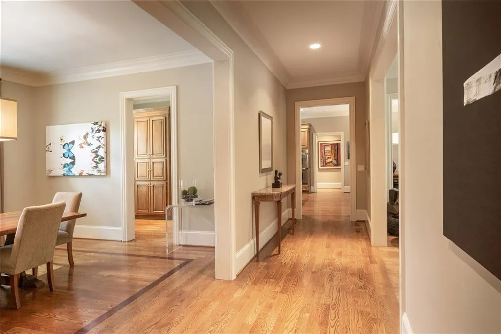 4641 Dudley Lane, Sandy Springs, Georgia 30327, 5 Bedrooms Bedrooms, ,4 BathroomsBathrooms,Residential,Sold,4641 Dudley Lane,7106830