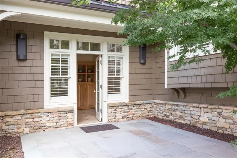 4641 Dudley Lane, Sandy Springs, Georgia 30327, 5 Bedrooms Bedrooms, ,4 BathroomsBathrooms,Residential,Sold,4641 Dudley Lane,7106830