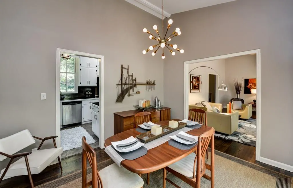 4640 Canyon Creek Trail, Atlanta, Georgia 30342, 4 Bedrooms Bedrooms, ,3 BathroomsBathrooms,Residential,Sold,4640 Canyon Creek Trail,5756013