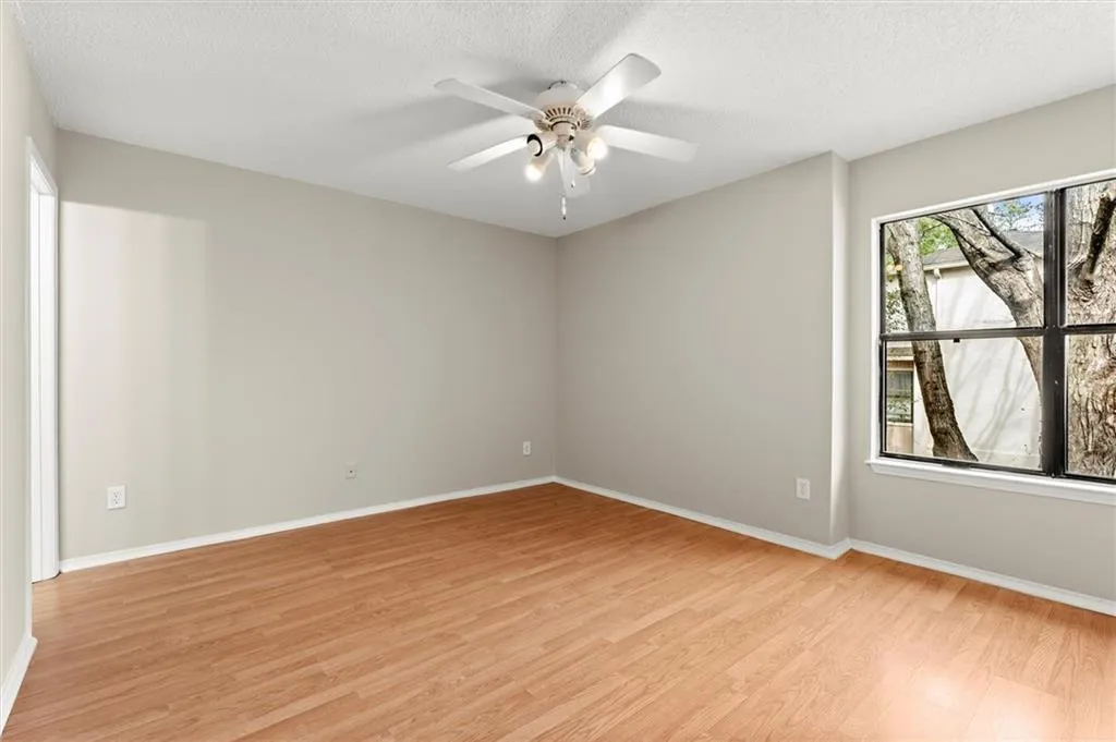 1211 Old Hammond Chase, Atlanta, Georgia 30350, 3 Bedrooms Bedrooms, ,2 BathroomsBathrooms,Residential,For Sale,1211 Old Hammond Chase,7711692