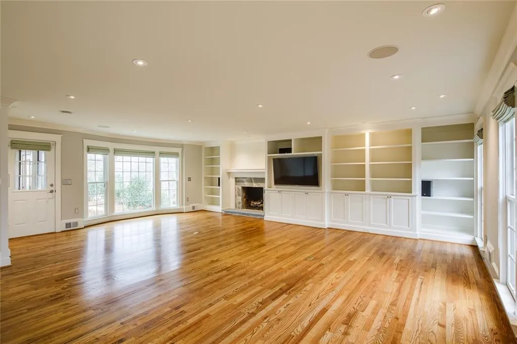 455 Hunters Crossing Drive, Sandy Springs, Georgia 30328, 5 Bedrooms Bedrooms, ,3 BathroomsBathrooms,Residential,Sold,455 Hunters Crossing Drive,6839268 455 Hunters Crossing Drive, Sandy Springs, Georgia 30328, 5 Bedrooms Bedrooms, ,3 BathroomsBathrooms,Residential,Sold,455 Hunters Crossing Drive,6839268