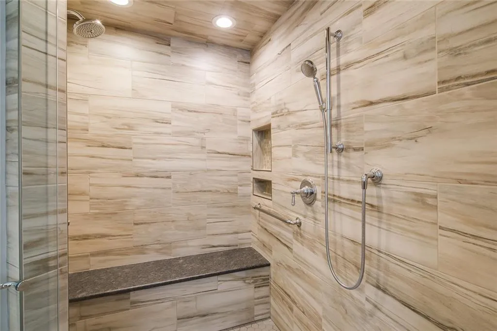 455 Hunters Crossing Drive, Sandy Springs, Georgia 30328, 5 Bedrooms Bedrooms, ,3 BathroomsBathrooms,Residential,Sold,455 Hunters Crossing Drive,6839268 455 Hunters Crossing Drive, Sandy Springs, Georgia 30328, 5 Bedrooms Bedrooms, ,3 BathroomsBathrooms,Residential,Sold,455 Hunters Crossing Drive,6839268