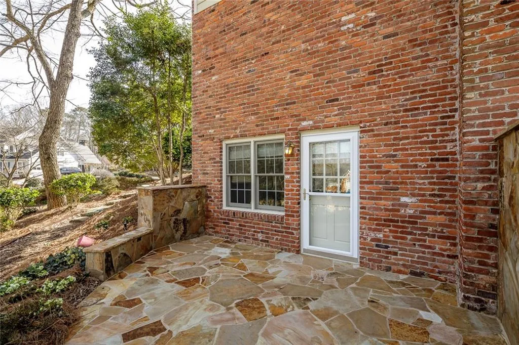 455 Hunters Crossing Drive, Sandy Springs, Georgia 30328, 5 Bedrooms Bedrooms, ,3 BathroomsBathrooms,Residential,Sold,455 Hunters Crossing Drive,6839268 455 Hunters Crossing Drive, Sandy Springs, Georgia 30328, 5 Bedrooms Bedrooms, ,3 BathroomsBathrooms,Residential,Sold,455 Hunters Crossing Drive,6839268