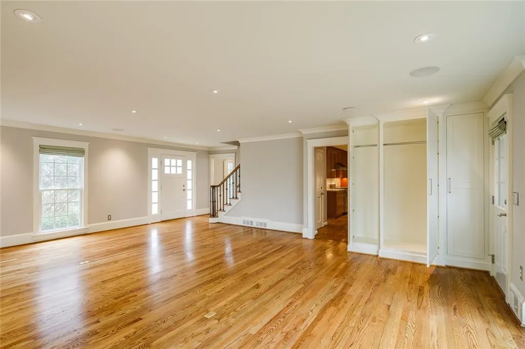 455 Hunters Crossing Drive, Sandy Springs, Georgia 30328, 5 Bedrooms Bedrooms, ,3 BathroomsBathrooms,Residential,Sold,455 Hunters Crossing Drive,6839268 455 Hunters Crossing Drive, Sandy Springs, Georgia 30328, 5 Bedrooms Bedrooms, ,3 BathroomsBathrooms,Residential,Sold,455 Hunters Crossing Drive,6839268