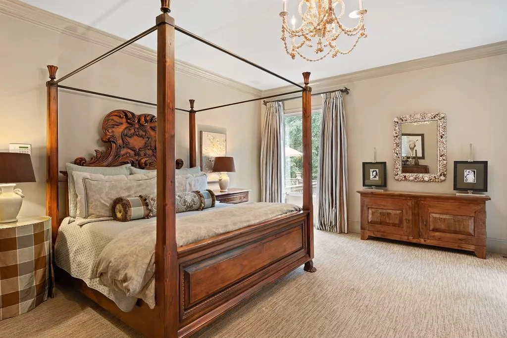 6 Bentley Trace Manor, Atlanta, Georgia 30327, 6 Bedrooms Bedrooms, ,6 BathroomsBathrooms,Residential,Sold,6 Bentley Trace Manor,6597706