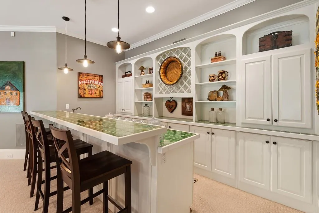 6 Bentley Trace Manor, Atlanta, Georgia 30327, 6 Bedrooms Bedrooms, ,6 BathroomsBathrooms,Residential,Sold,6 Bentley Trace Manor,6597706