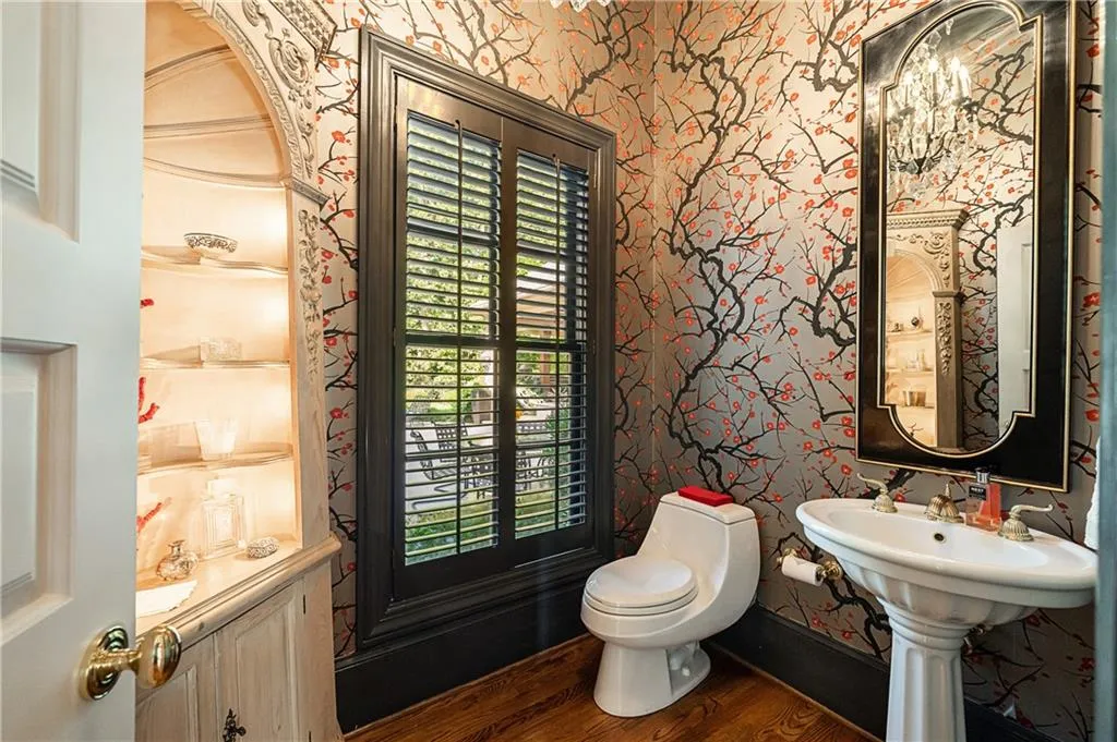 4778 Northside Drive Nw, Atlanta, Georgia 30327, 6 Bedrooms Bedrooms, ,6 BathroomsBathrooms,Residential,Sold,4778 Northside Drive Nw,6779596