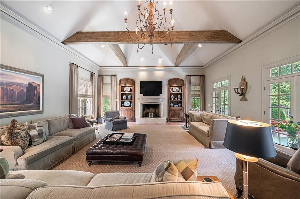 4778 Northside Drive Nw, Atlanta, Georgia 30327, 6 Bedrooms Bedrooms, ,6 BathroomsBathrooms,Residential,Sold,4778 Northside Drive Nw,6779596