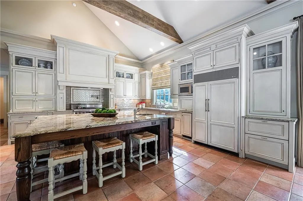 4778 Northside Drive Nw, Atlanta, Georgia 30327, 6 Bedrooms Bedrooms, ,6 BathroomsBathrooms,Residential,Sold,4778 Northside Drive Nw,6779596