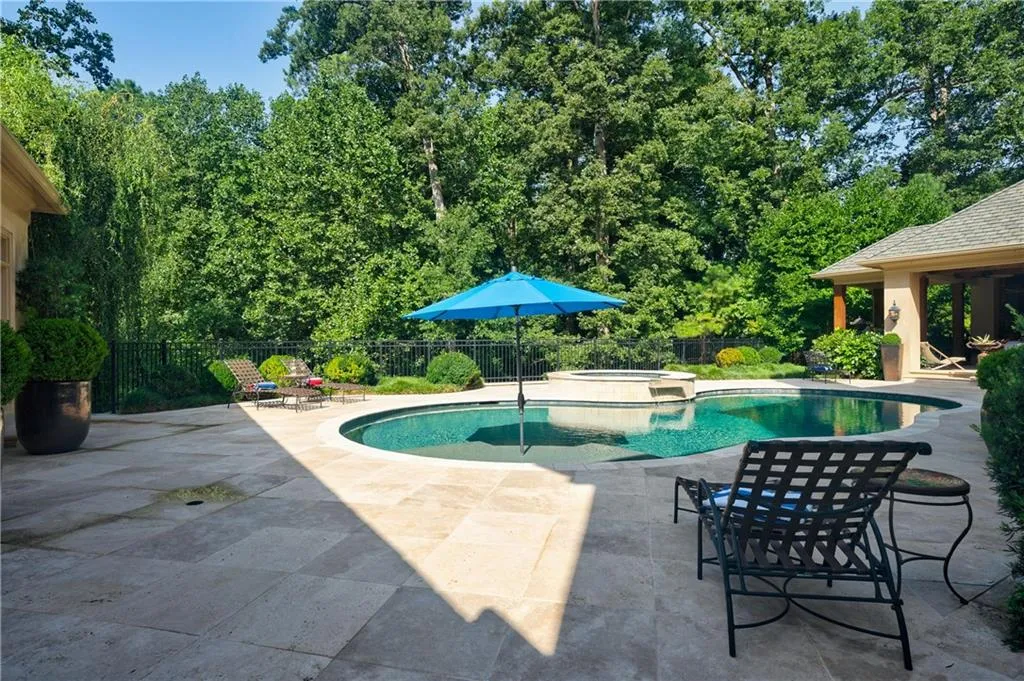 4778 Northside Drive Nw, Atlanta, Georgia 30327, 6 Bedrooms Bedrooms, ,6 BathroomsBathrooms,Residential,Sold,4778 Northside Drive Nw,6779596