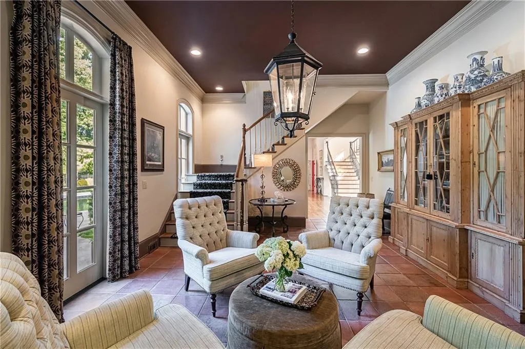 4778 Northside Drive Nw, Atlanta, Georgia 30327, 6 Bedrooms Bedrooms, ,6 BathroomsBathrooms,Residential,Sold,4778 Northside Drive Nw,6779596