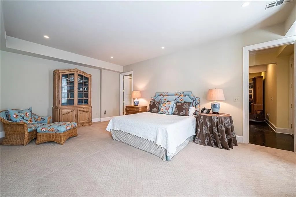 4778 Northside Drive Nw, Atlanta, Georgia 30327, 6 Bedrooms Bedrooms, ,6 BathroomsBathrooms,Residential,Sold,4778 Northside Drive Nw,6779596