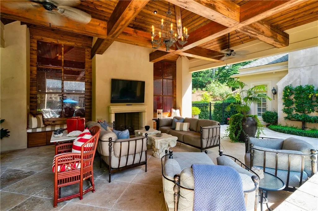 4778 Northside Drive Nw, Atlanta, Georgia 30327, 6 Bedrooms Bedrooms, ,6 BathroomsBathrooms,Residential,Sold,4778 Northside Drive Nw,6779596