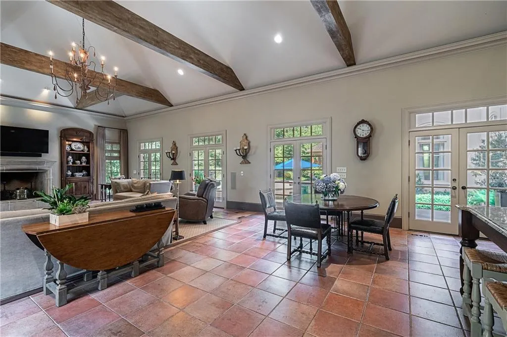 4778 Northside Drive Nw, Atlanta, Georgia 30327, 6 Bedrooms Bedrooms, ,6 BathroomsBathrooms,Residential,Sold,4778 Northside Drive Nw,6779596