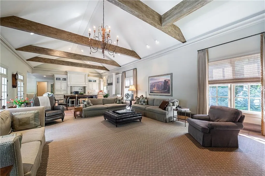 4778 Northside Drive Nw, Atlanta, Georgia 30327, 6 Bedrooms Bedrooms, ,6 BathroomsBathrooms,Residential,Sold,4778 Northside Drive Nw,6779596