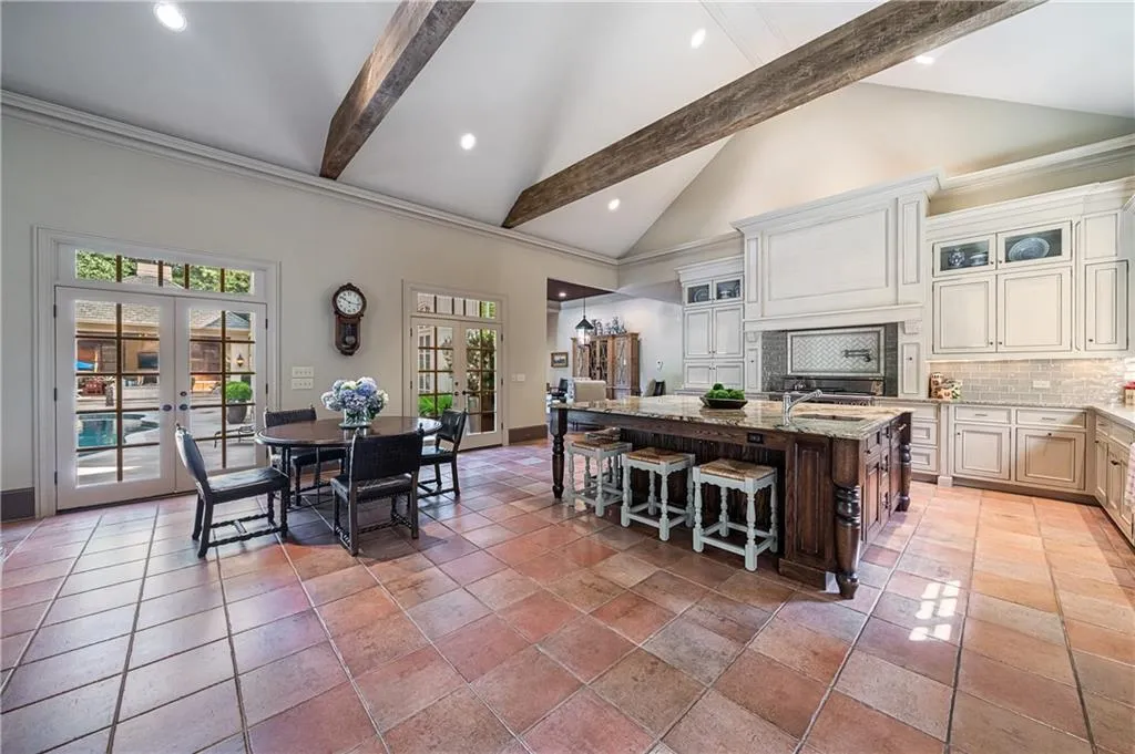 4778 Northside Drive Nw, Atlanta, Georgia 30327, 6 Bedrooms Bedrooms, ,6 BathroomsBathrooms,Residential,Sold,4778 Northside Drive Nw,6779596